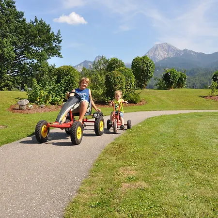 Karglhof Stammhaus Apartment *