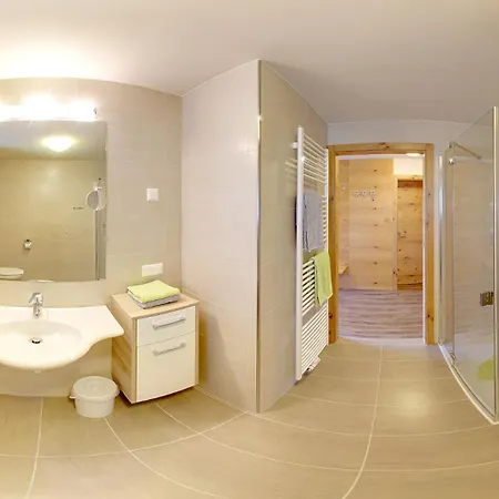 Karglhof Stammhaus شقة فاك ام سي