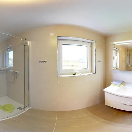 Karglhof Stammhaus شقة