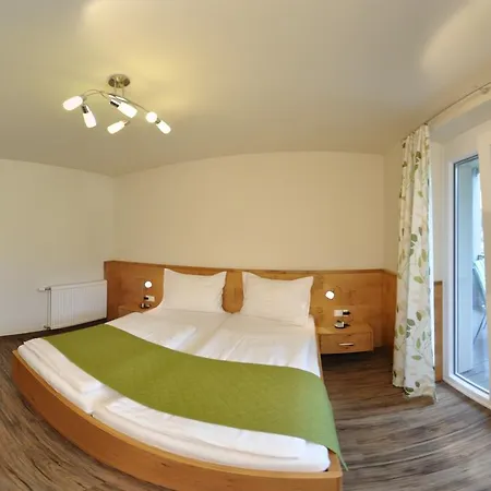 Apartment Karglhof Stammhaus Faak am See